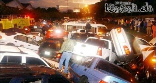 Mega Unfall Mega Unfall